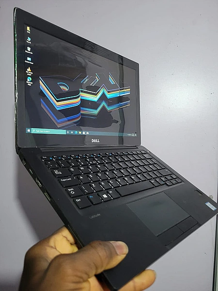 Dell Latitude 7280 Intel Core i5 7th Generation 8GB 256GB SSD laptop image 1