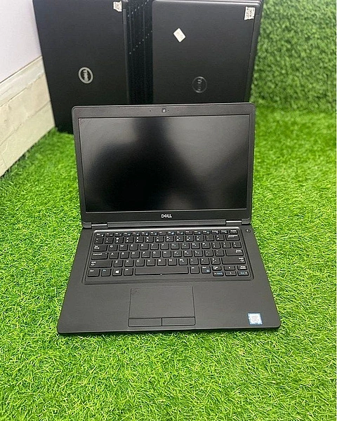 Dell Latitude 7280 Intel Core i5 7th Generation 8GB 256GB SSD laptop image 3