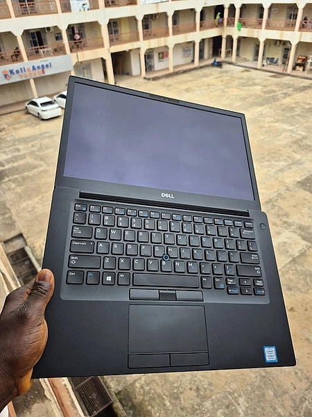 Dell Latitude 7490 Intel Core i7 8th Generation 16GB 512GB SSD laptop image 1